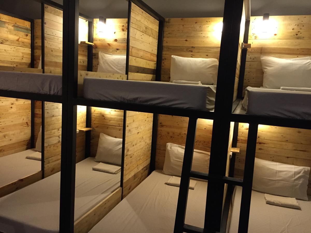 Hostel Seven Cebu Bagian luar foto