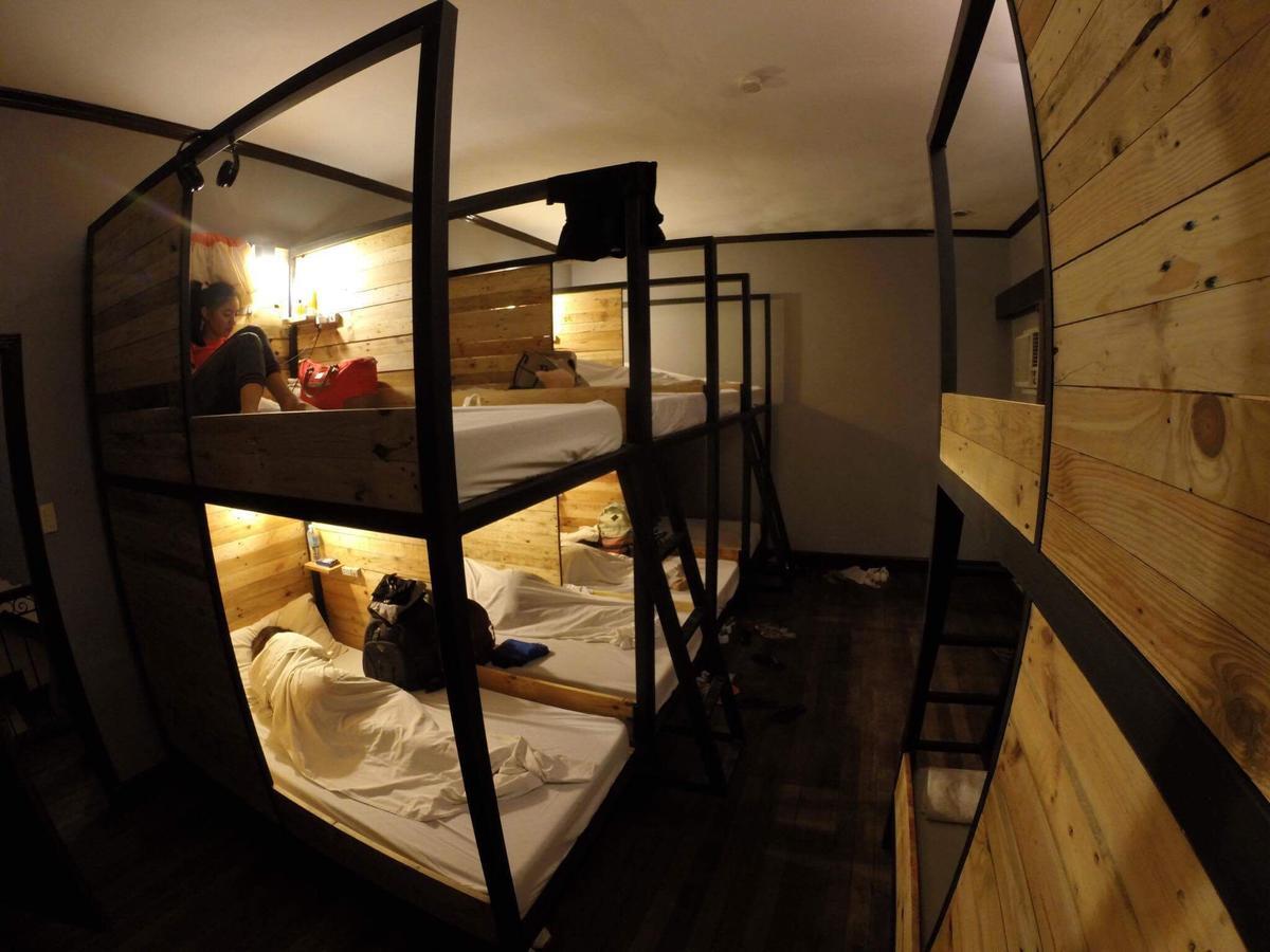 Hostel Seven Cebu Bagian luar foto